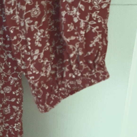 Adorable AE Dress - Picture 4 of 6